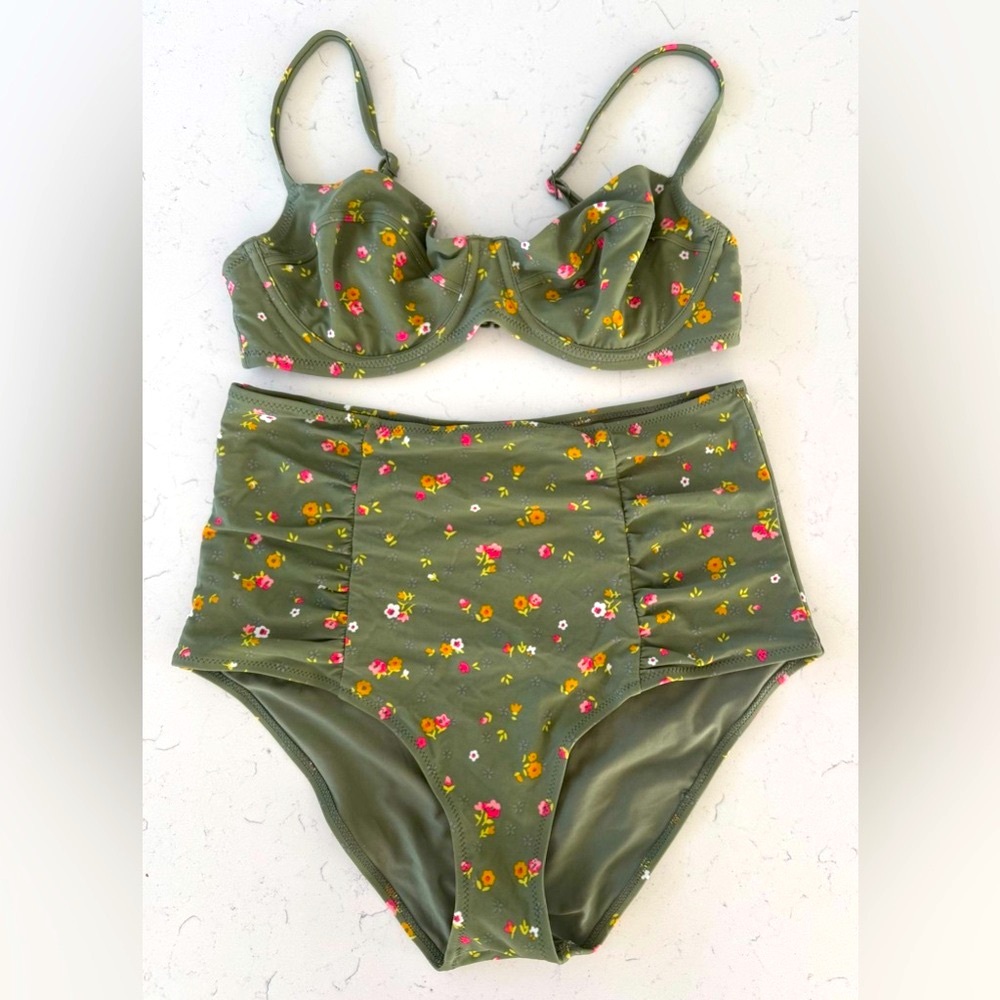 NWOT! Aerie Army Green Floral Print Bikini Set with High-Waisted Bottoms